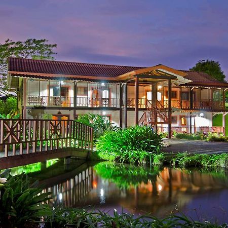 Hotel Montana De Fuego Resort And Spa La Fortuna Bagian luar foto
